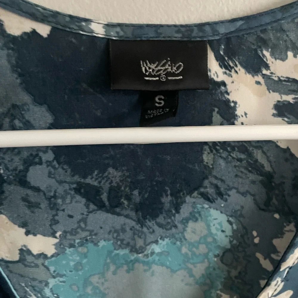 Elegant Ocean Blue Tank Top